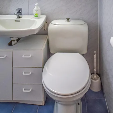 1 Bedroom In Flesberg * Lampeland